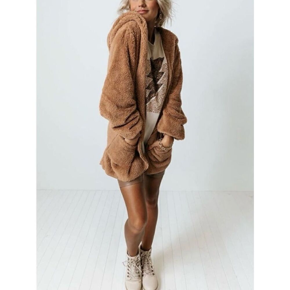 NWT The Sweatshirt Project Camel Fluffy Hooded Hoodie Teddy Cardigan Sweater